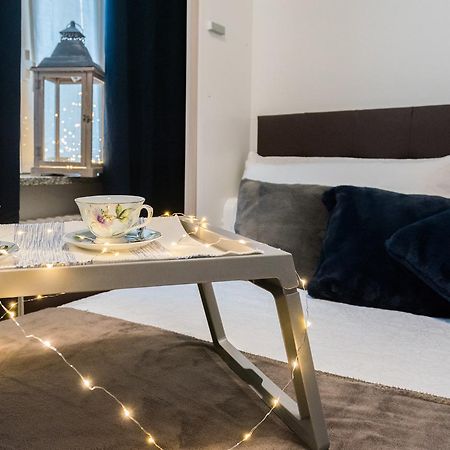 Love & Smile Apartment By Rent All Como Exterior foto