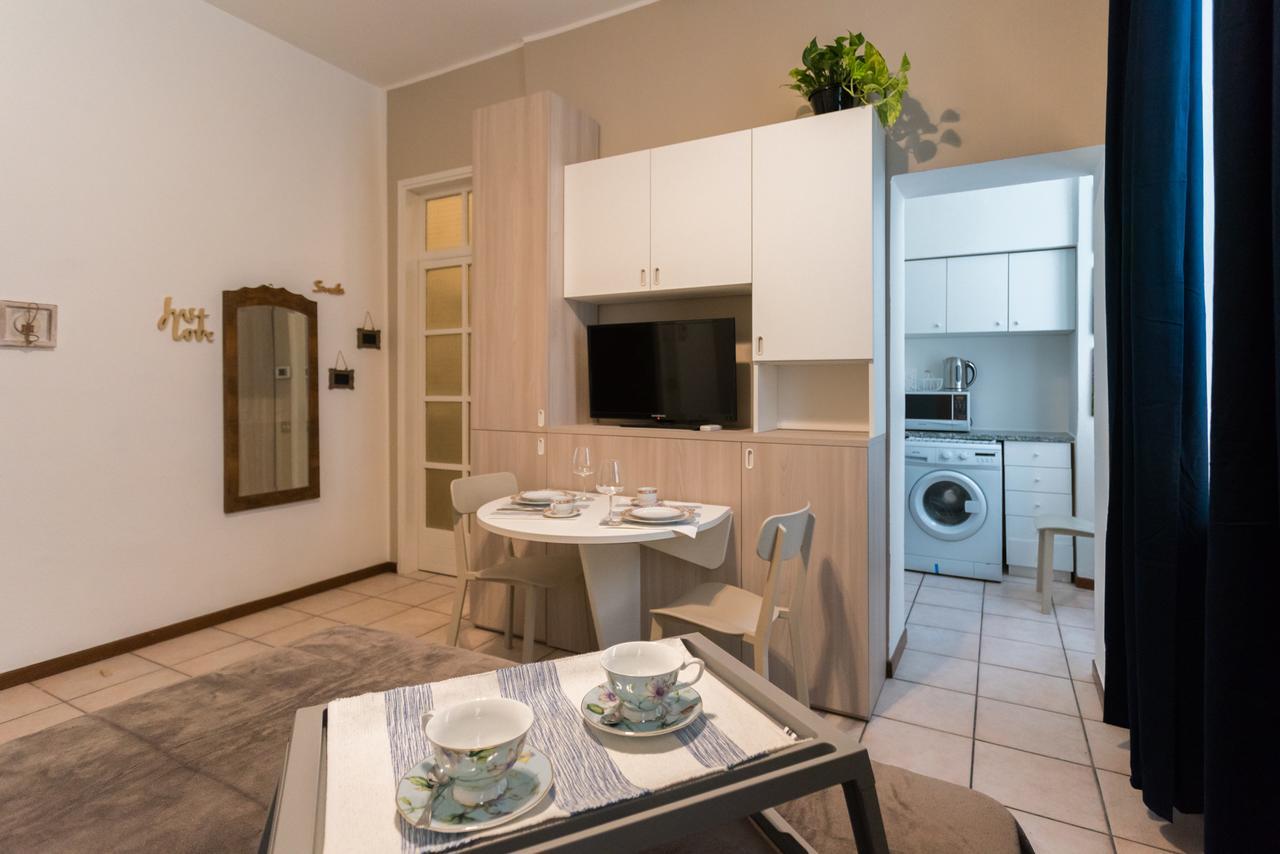 Love & Smile Apartment By Rent All Como Exterior foto